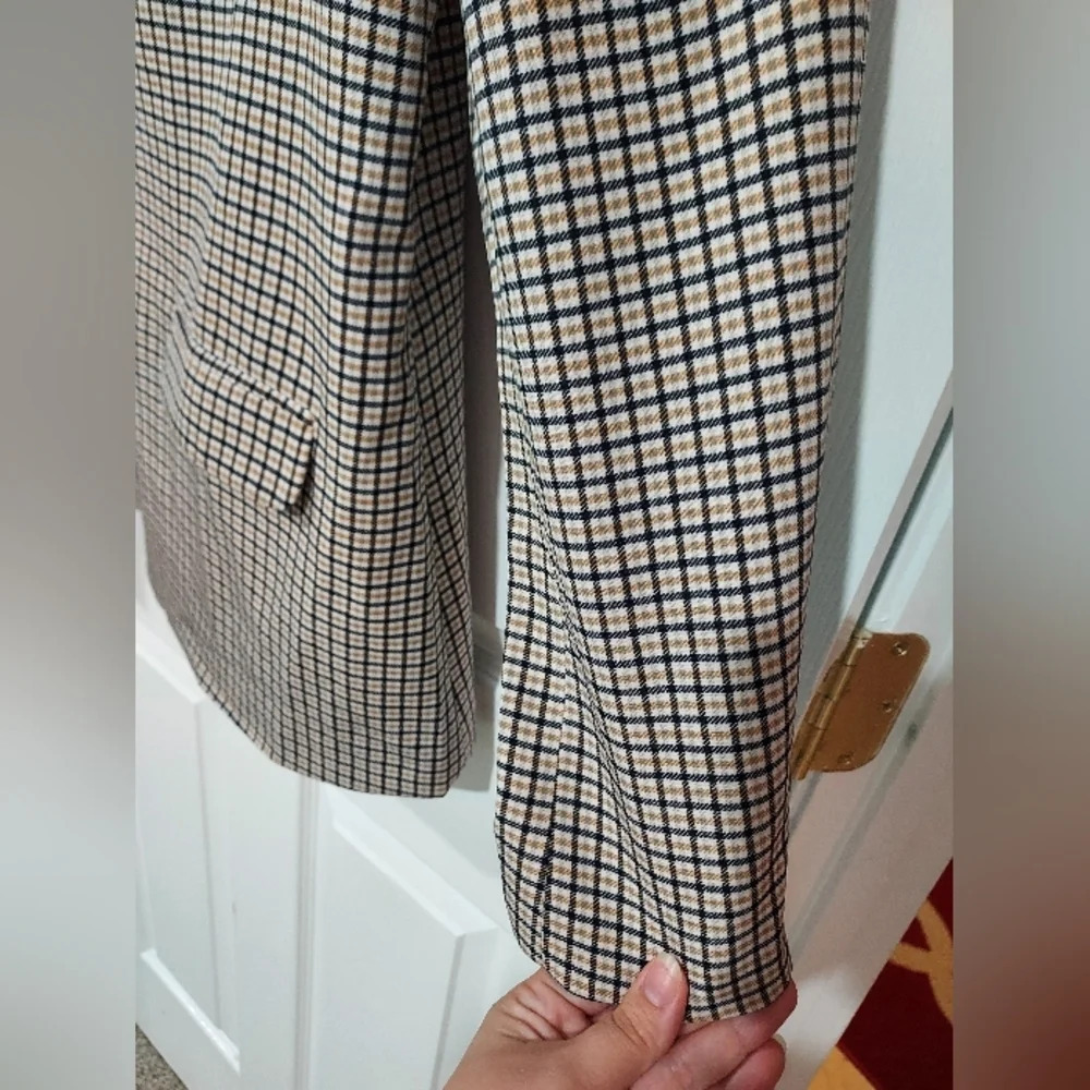 NWT Vince Camuto Brown/Black/Crew Plaid Blazer in Size XXL - Picture 9 of 16